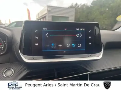 Photo 15 Peugeot 208  BlueHDi 100 S&S BVM6