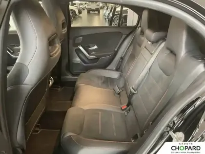 Photo 17 Mercedes Classe A  200 d 8G-DCT