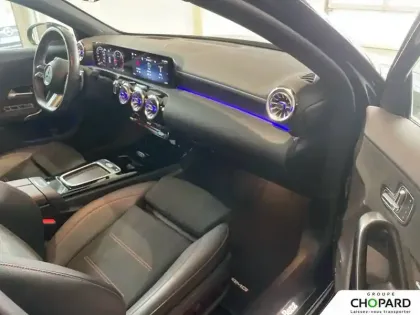 Photo 12 Mercedes Classe A  200 d 8G-DCT