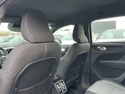 Photo 11 Volvo Xc40  T3 163 ch Geartronic 8