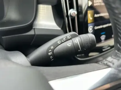 Photo 15 Volvo Xc40  T3 163 ch Geartronic 8