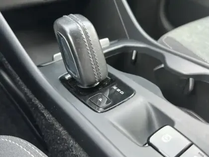 Photo 30 Volvo Xc40  T3 163 ch Geartronic 8