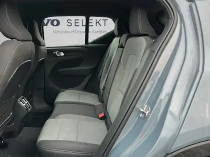 Photo 5 Volvo Xc40  T3 163 ch Geartronic 8