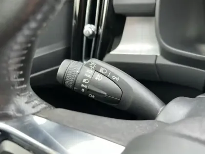 Photo 16 Volvo Xc40  T3 163 ch Geartronic 8