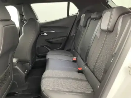 Photo 14 Peugeot 2008  Electrique 136 ch