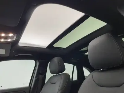 Photo 31 Mercedes EQA  350 4Matic