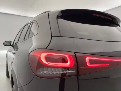 Photo 27 Mercedes EQA  350 4Matic