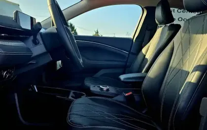 Photo 2 Ford Mustang mach-E  STANDARD RANGE 76 KWH 269