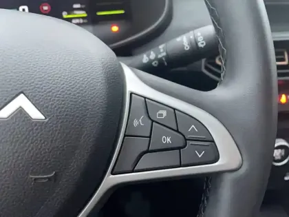 Photo 15 Dacia Jogger  Hybrid 140 7 places GSR2