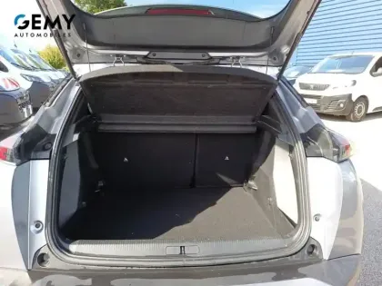 Photo 5 Peugeot 2008  PureTech 130 S&S EAT8