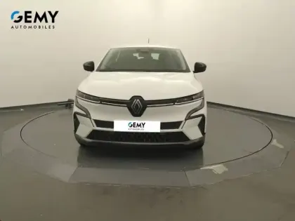 Photo 3 Renault Megane  E-Tech EV40 130ch boost charge