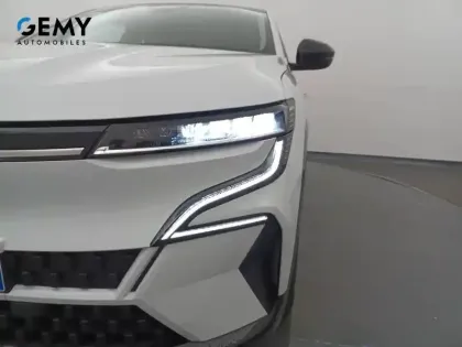 Photo 18 Renault Megane  E-Tech EV40 130ch boost charge