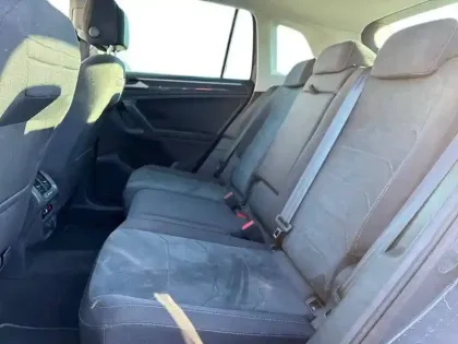 Photo 13 Volkswagen Tiguan  2.0 TDI 150ch DSG7