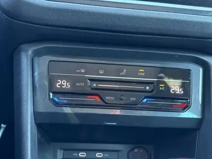 Photo 23 Volkswagen Tiguan  2.0 TDI 150ch DSG7