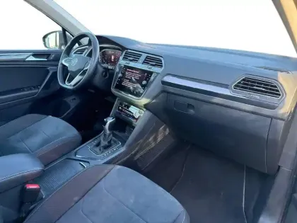 Photo 8 Volkswagen Tiguan  2.0 TDI 150ch DSG7