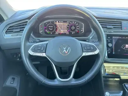 Photo 15 Volkswagen Tiguan  2.0 TDI 150ch DSG7