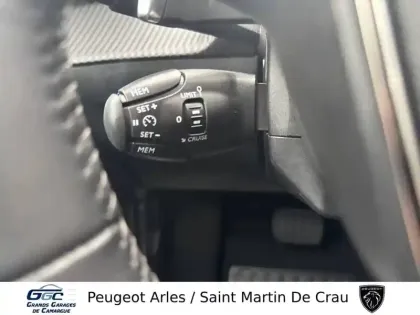 Photo 52 Peugeot 208  PureTech 100 S&S EAT8