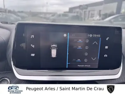 Photo 58 Peugeot 208  PureTech 100 S&S EAT8