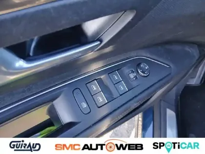 Photo 11 Peugeot 3008  Hybrid 225 e-EAT8