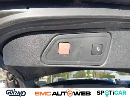 Photo 18 Peugeot 3008  Hybrid 225 e-EAT8