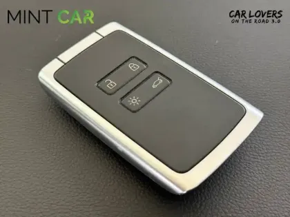 Photo 29 Renault Grand Scenic  TCe 140 FAP - 21