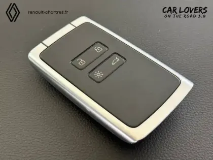 Photo 29 Renault Scenic Grand  TCe 140 FAP - 21