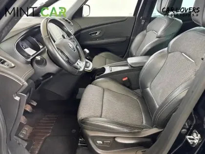 Photo 17 Renault Grand Scenic  TCe 140 FAP - 21