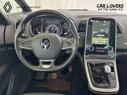 Photo 10 Renault Scenic Grand  TCe 140 FAP - 21