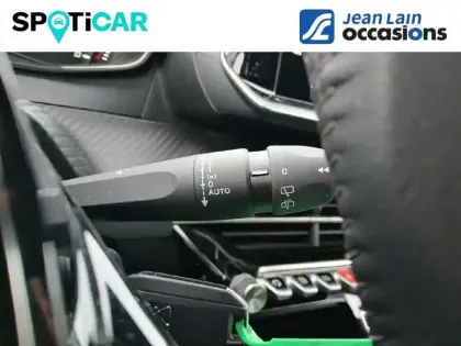 Photo 21 Peugeot 208  PureTech 100 S&S BVM6