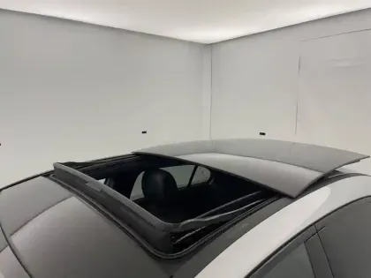 Photo 31 Mercedes Classe A  250 e 8G-DCT