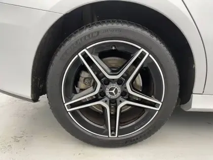 Photo 86 Mercedes Classe A  250 e 8G-DCT