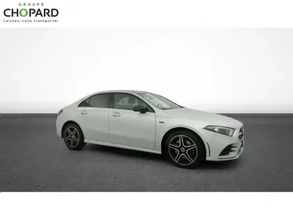 Photo 44 Mercedes Classe A  250 e 8G-DCT