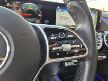 Photo 16 Mercedes Classe B  180 d 7G-DCT