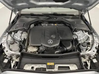 Photo 19 Mercedes Classe C  220 d 9G-Tronic