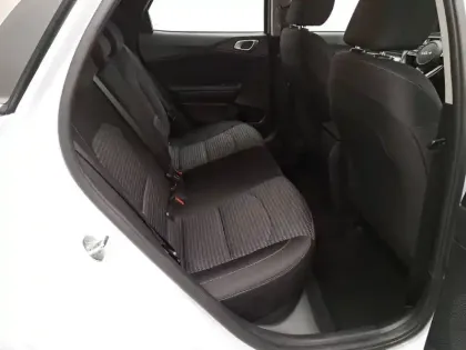 Photo 21 Kia Xceed  1.0l T-GDi 120 ch BVM6