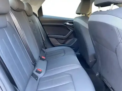 Photo 9 Audi A1  Allstreet 30 TFSI 110 ch S tronic 7