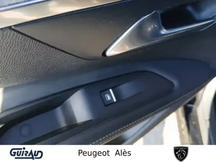 Photo 12 Peugeot 3008  BlueHDi 130ch S&S EAT8