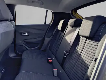 Photo 11 Peugeot 208  Electrique 50 kWh 136ch