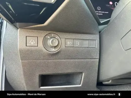 Photo 44 DS DS 7 DS7 Crossback Hybride E-Tense 225 EAT8