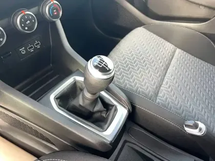 Photo 7 Renault Clio  TCe 90 - 21