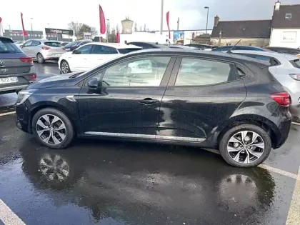 Photo 10 Renault Clio  TCe 90 - 21