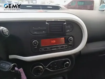 Photo 12 Renault Twingo  III E-Tech