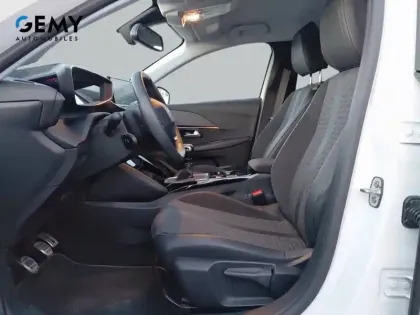 Photo 28 Peugeot 208  PureTech 100 S&S BVM6