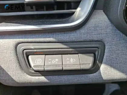 Photo 24 Renault Clio  Blue dCi 100 ch GSR2