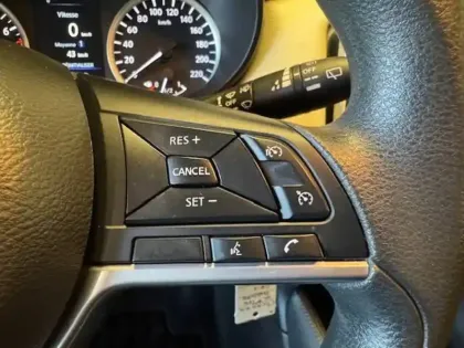 Photo 27 Nissan Micra  IG-T 100