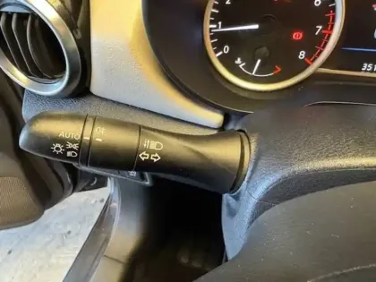 Photo 20 Nissan Micra  IG-T 100