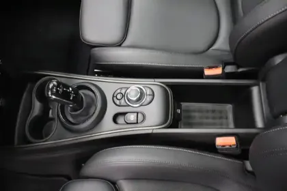 Photo 28 Mini Mini Countryman 136 ch BVA7