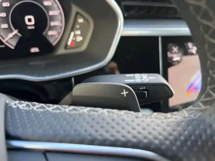 Photo 26 Audi Q3  45 TFSIe 245 ch S tronic 6