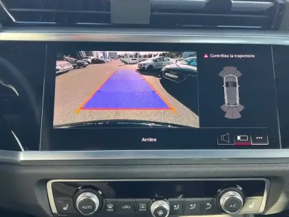 Photo 19 Audi Q3  45 TFSIe 245 ch S tronic 6