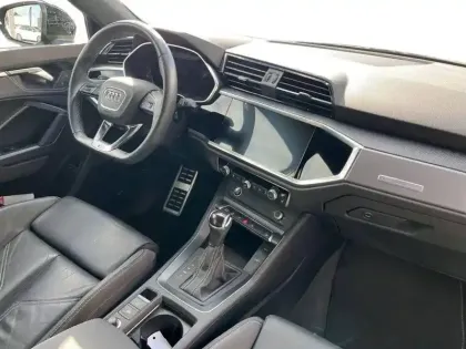 Photo 8 Audi Q3  45 TFSIe 245 ch S tronic 6